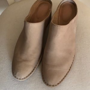 clarks isla mule